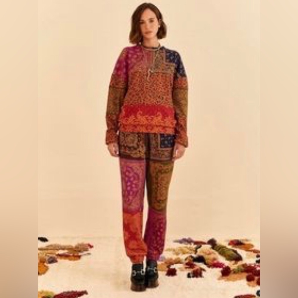 FARM RIO Bandana Dream Scarf Sweatpants
